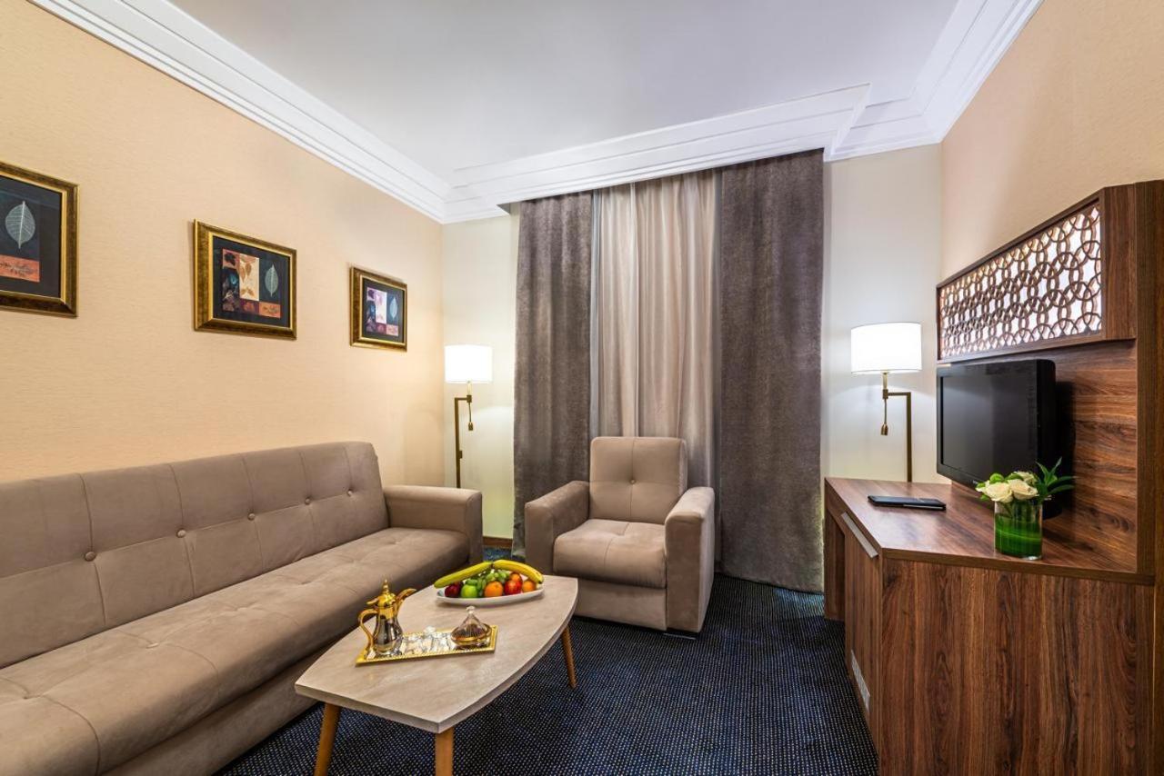 Hotel Golden Tulip Al-Zahabi à Médine Chambre photo