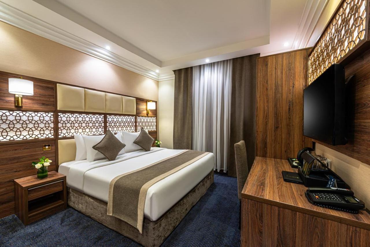 Hotel Golden Tulip Al-Zahabi à Médine Chambre photo